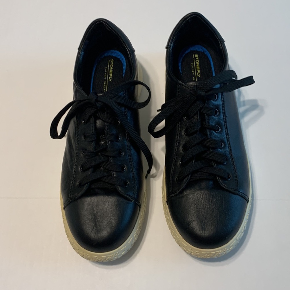 Stonefly Women’s Leather Sneaker